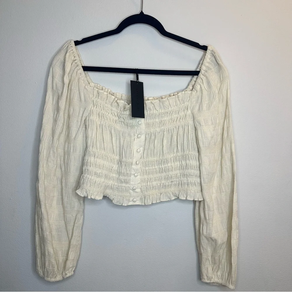 NWT! Gianni Bini Sz L Sand Color Cotton Long Sleeve Crop Top - Picture 1 of 9